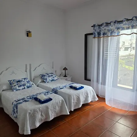 Numero28,casa Tilama Country house Uga